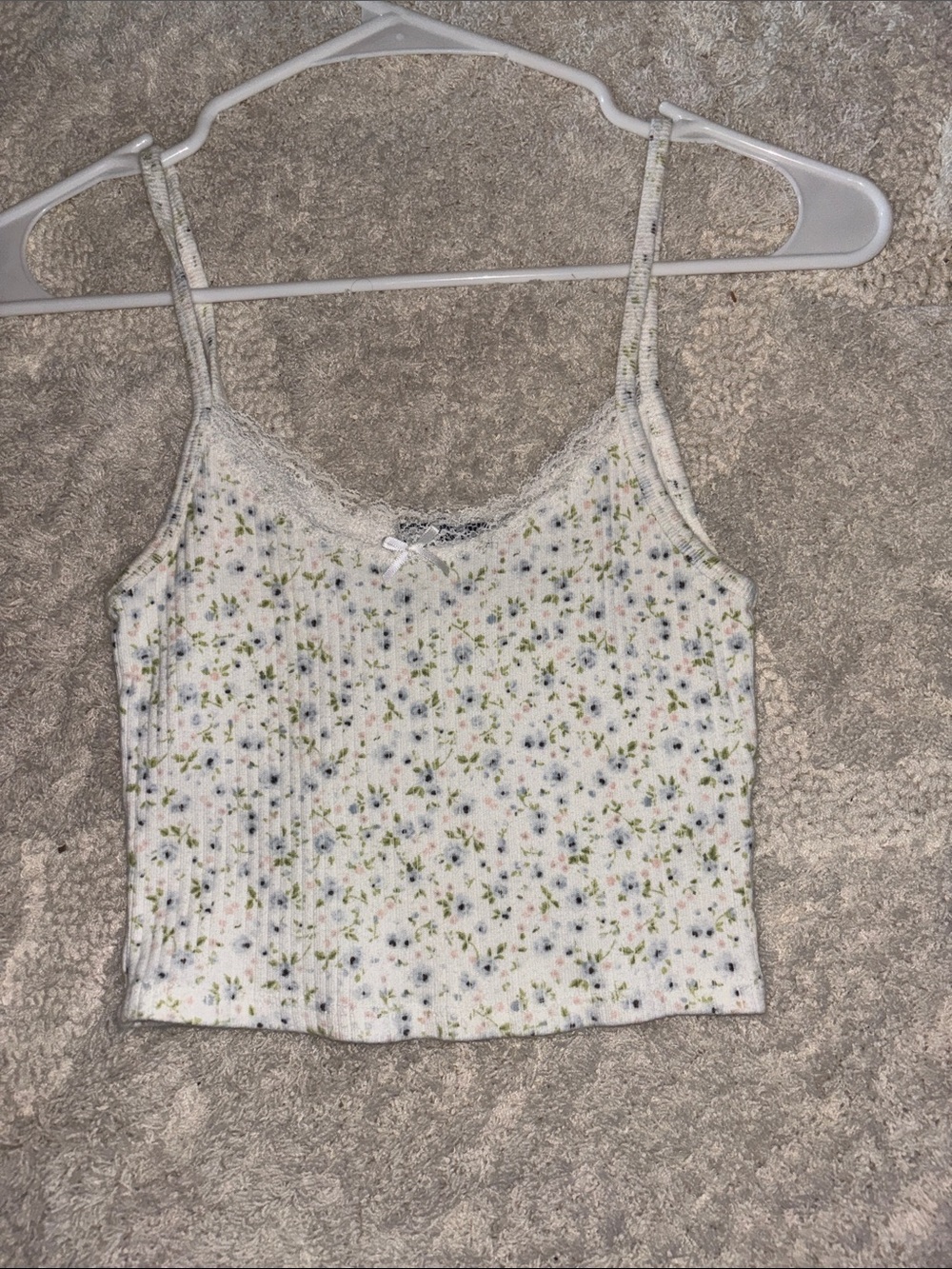Floral Lace-Trim Ribbed Cropped Cami Tank - White with Blue & Green Floral